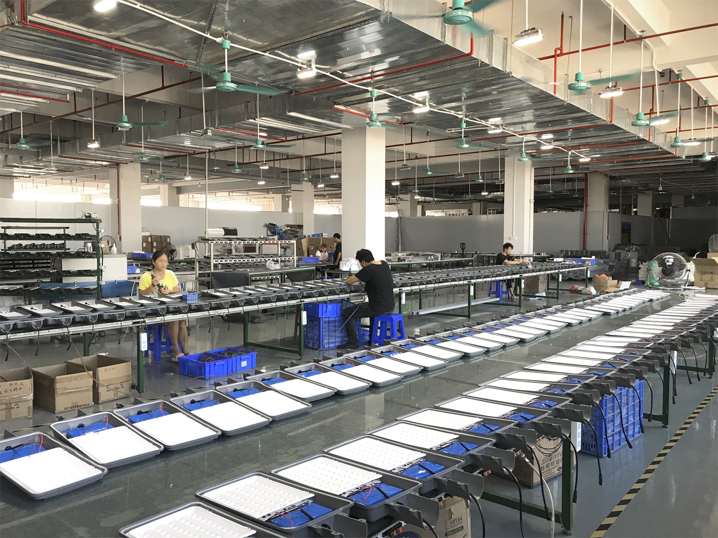 太陽(yáng)能路燈-星途(圖9) 太陽(yáng)能路燈-星途(圖9)